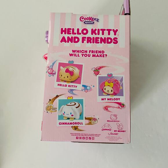 Cookeez Makery | Hello Kitty & Friends Oven Surprise Toy NWT - Picture 6 of 9